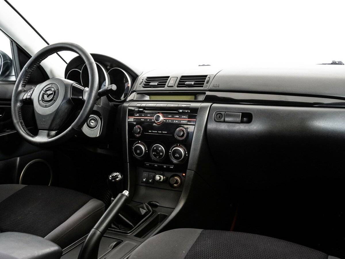 Купить Mazda 3 с пробегом. Фото: #8