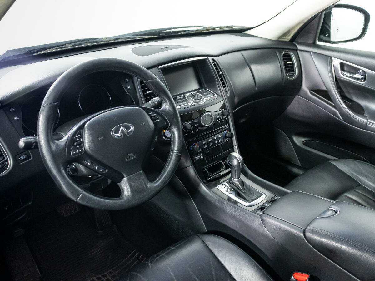 Купить Infiniti EX с пробегом. Фото: #9