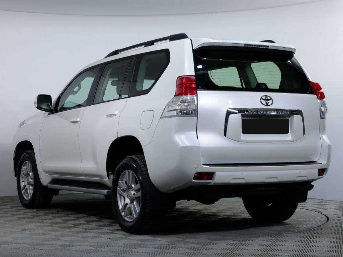 Купить Toyota Land Cruiser Prado с пробегом. Фото: #5