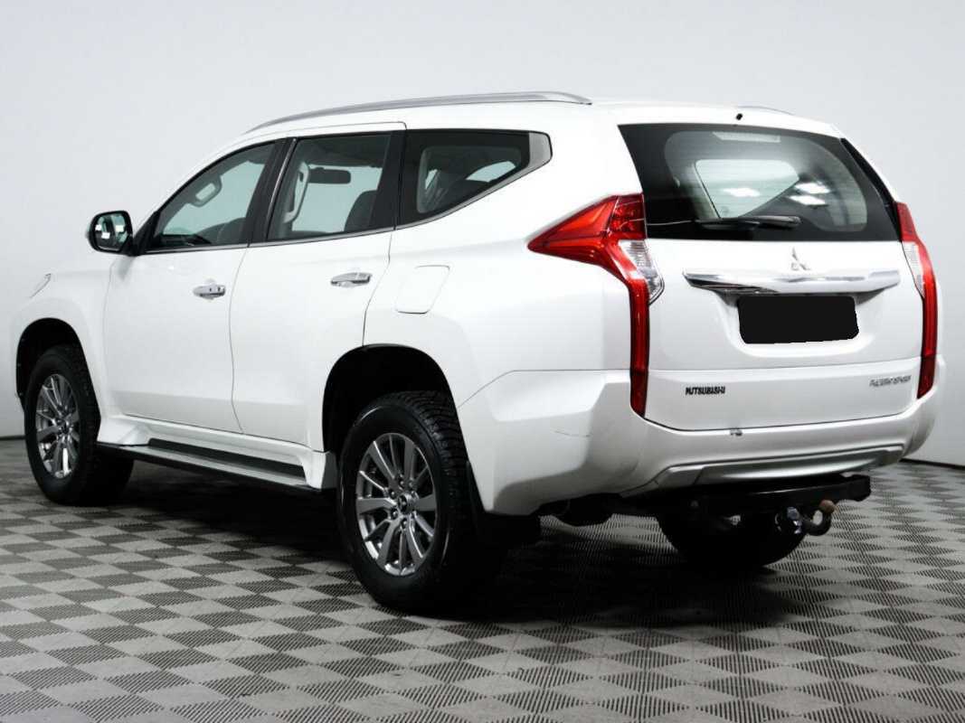 Купить Mitsubishi Pajero Sport с пробегом. Фото: #6
