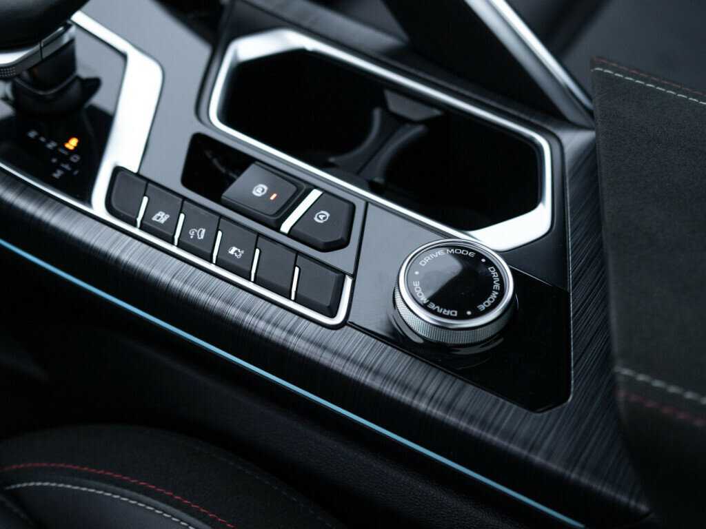 Купить Geely Tugella с пробегом. Фото: #30