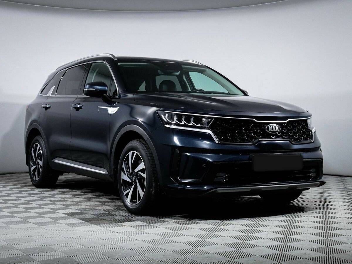 Купить Kia Sorento с пробегом. Фото: #2