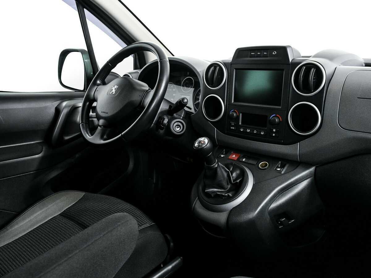 Купить Peugeot Partner с пробегом. Фото: #6