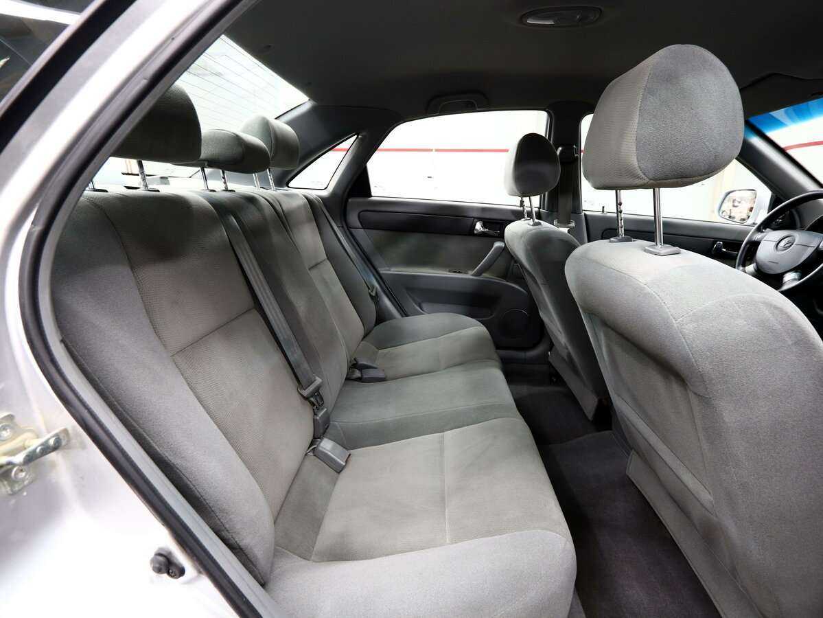 Купить Daewoo Gentra с пробегом. Фото: #13