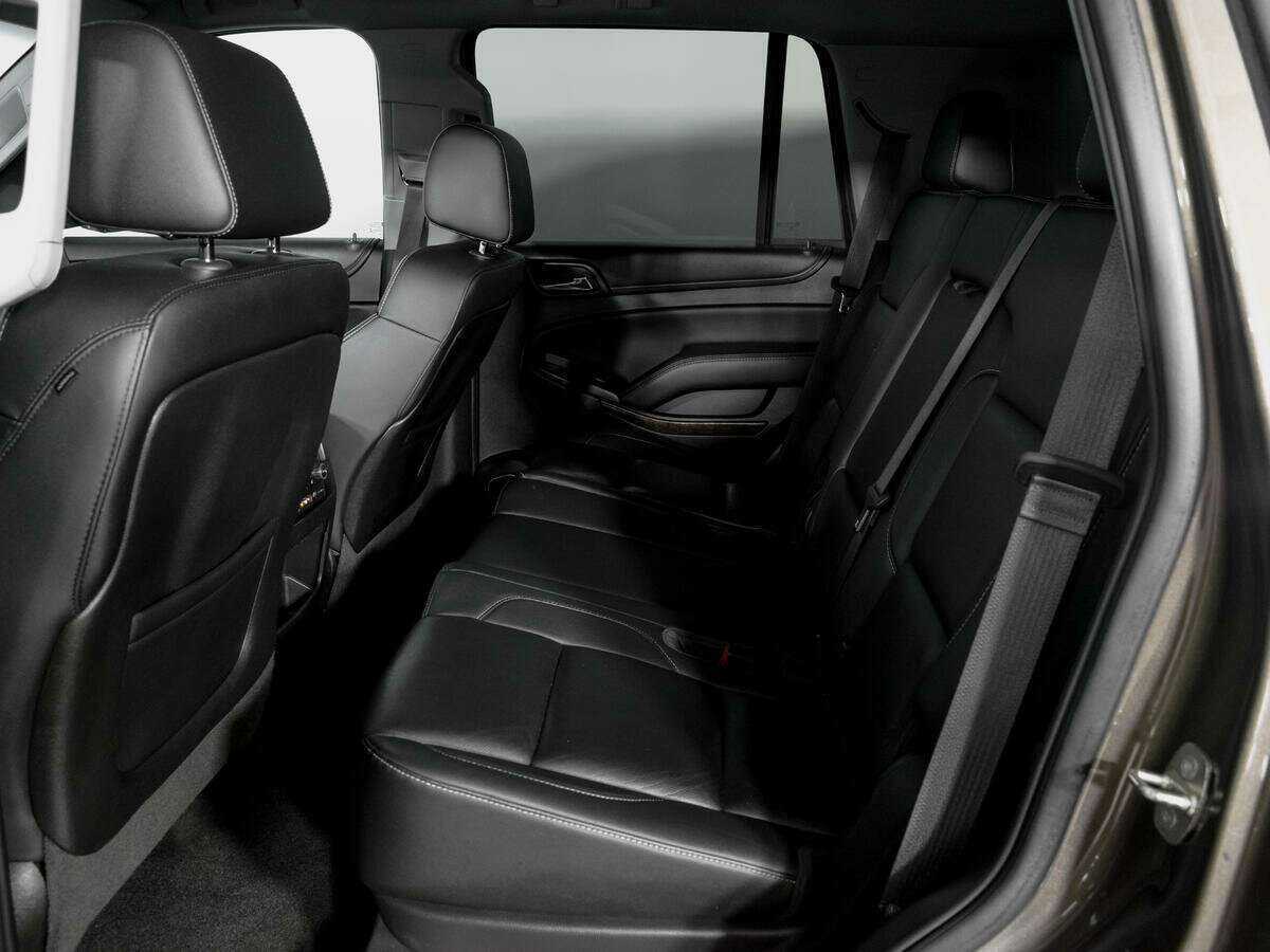 Купить Chevrolet Tahoe с пробегом. Фото: #8