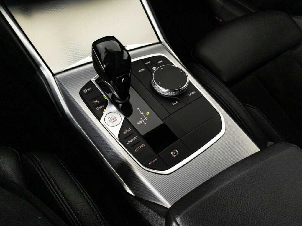 Купить BMW 3 серии с пробегом. Фото: #18