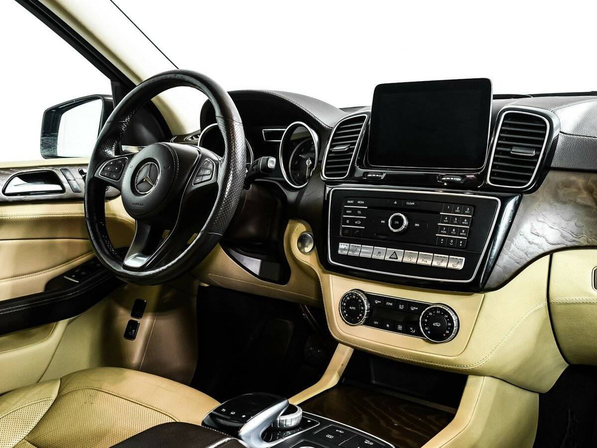 Купить Mercedes-Benz GLS с пробегом. Фото: #8