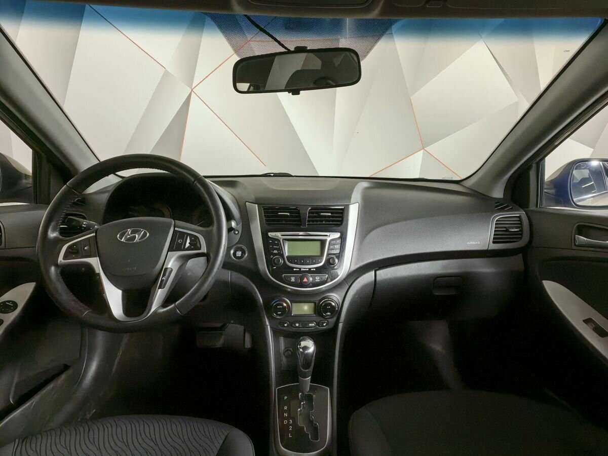 Купить Hyundai Solaris с пробегом. Фото: #9