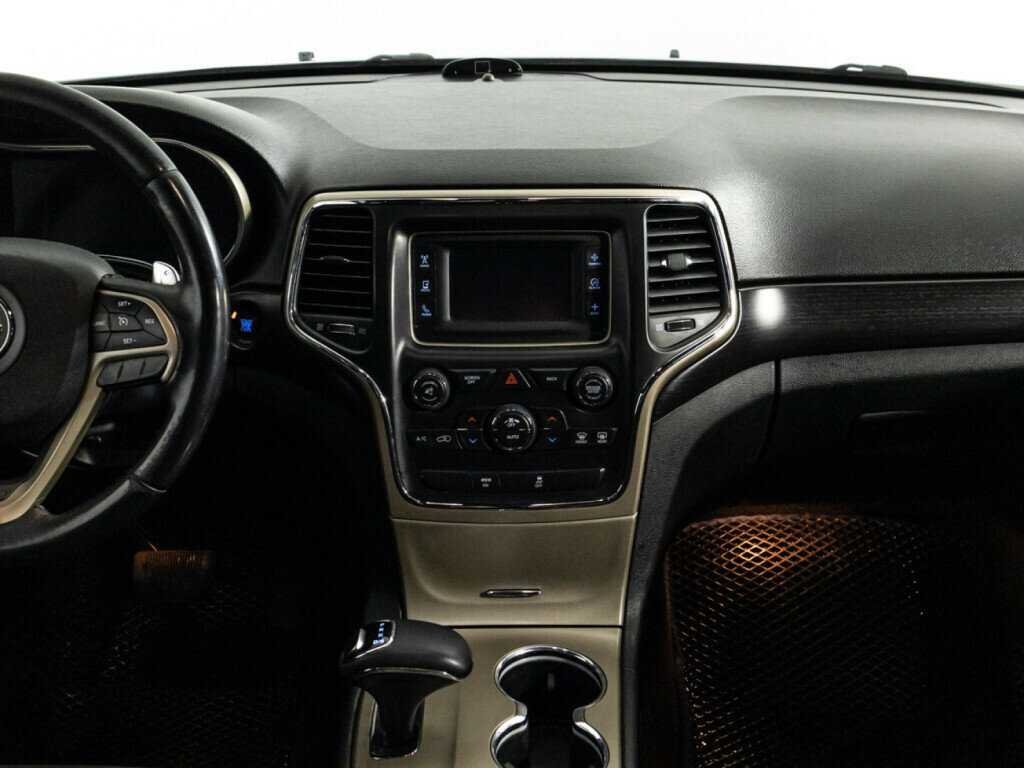 Купить Jeep Grand Cherokee с пробегом. Фото: #13
