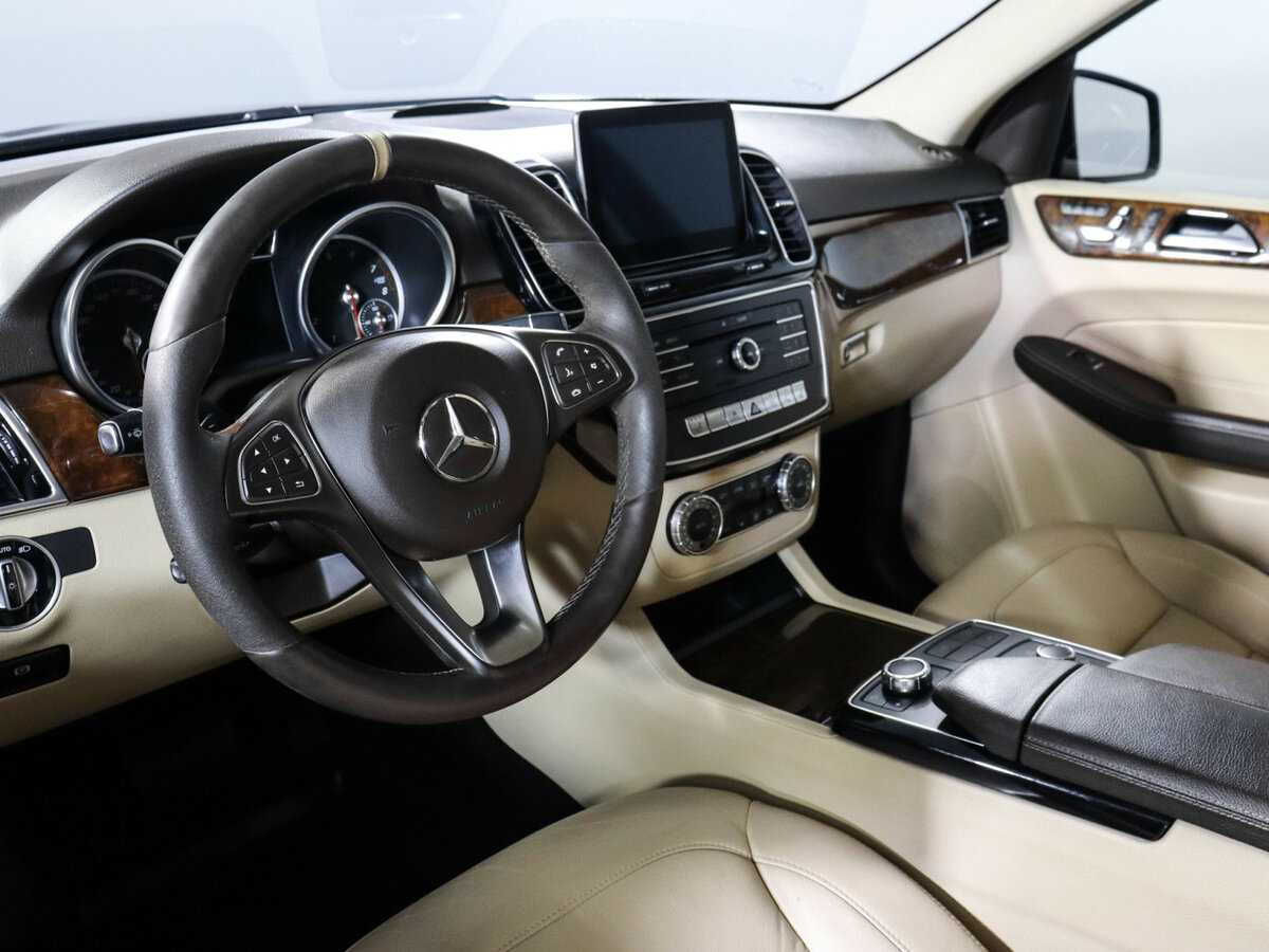 Купить Mercedes-Benz GLE с пробегом. Фото: #12