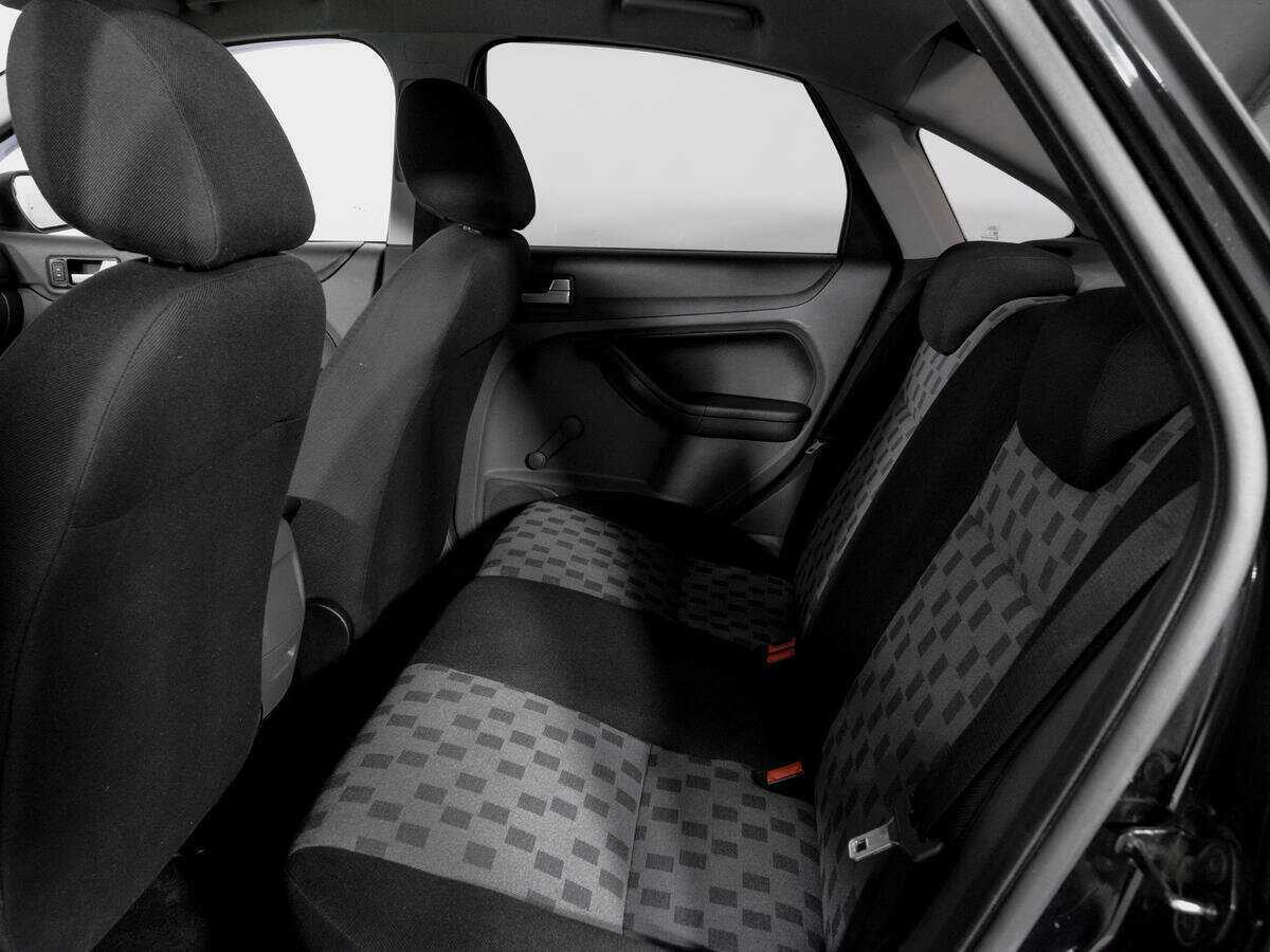 Купить Ford Focus с пробегом. Фото: #9