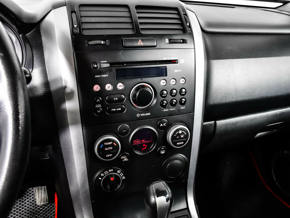Купить Suzuki Grand Vitara с пробегом. Фото: #14