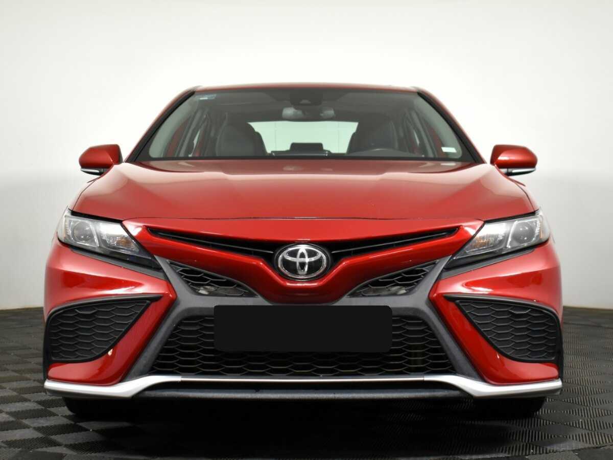 Купить Toyota Camry с пробегом. Фото: #1