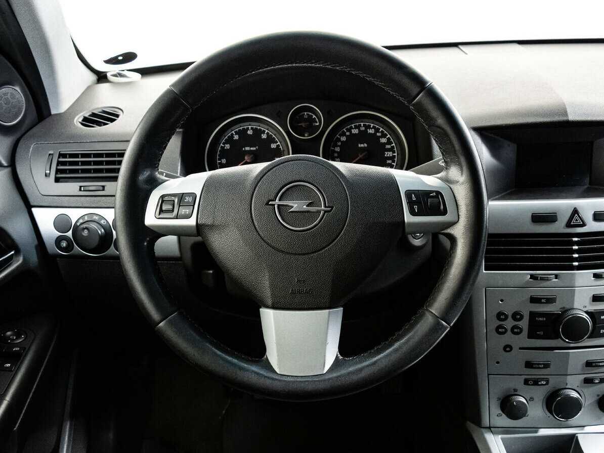Купить Opel Astra с пробегом. Фото: #12