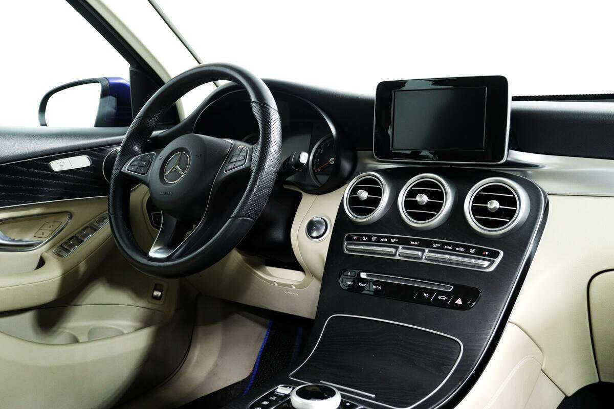 Купить Mercedes-Benz GLC с пробегом. Фото: #8