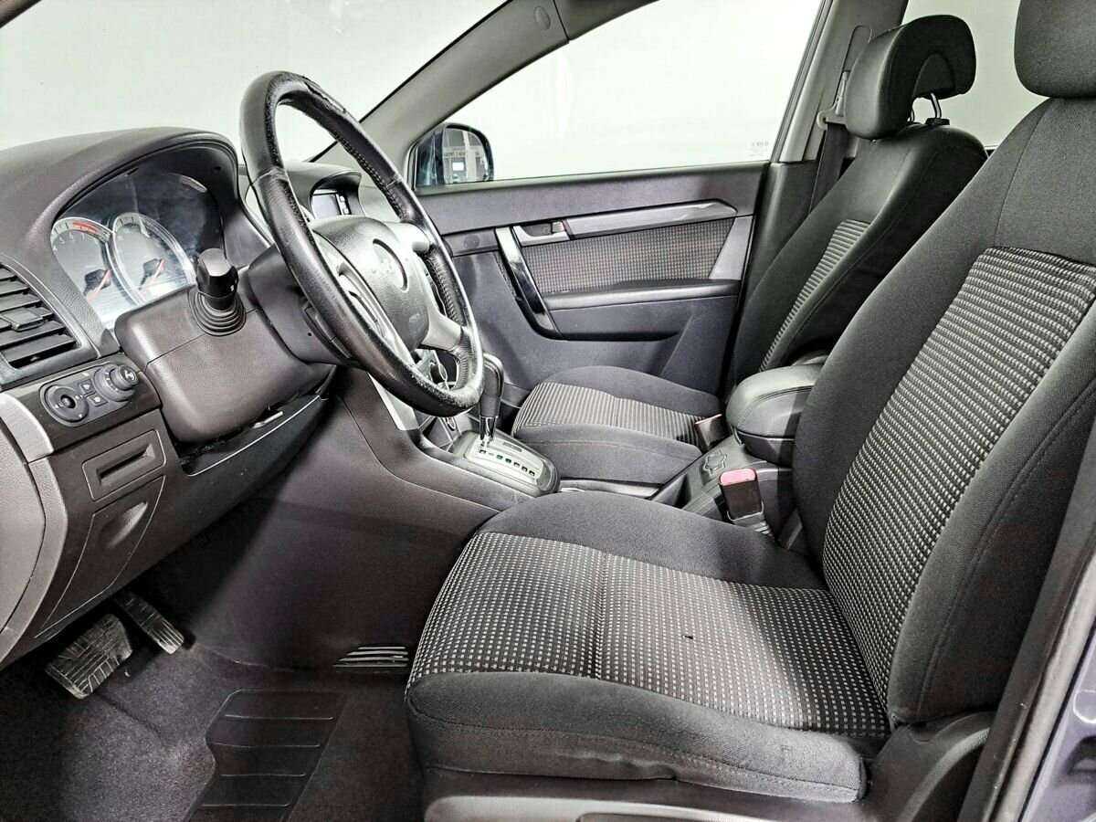 Купить Chevrolet Captiva с пробегом. Фото: #14