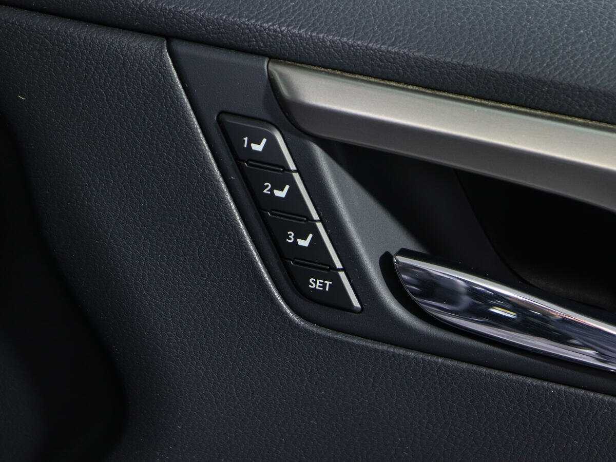 Купить Lexus RX с пробегом. Фото: #16