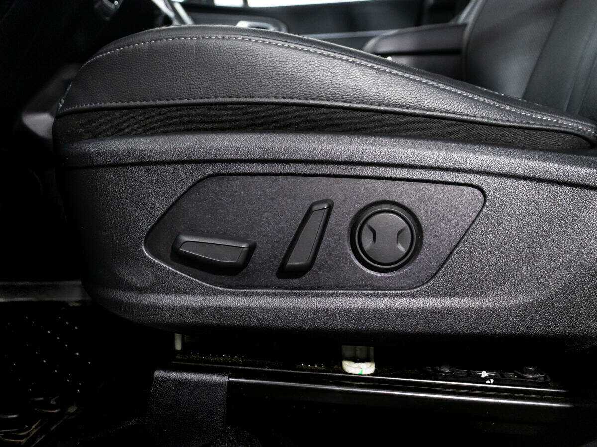 Купить Kia Sorento с пробегом. Фото: #24
