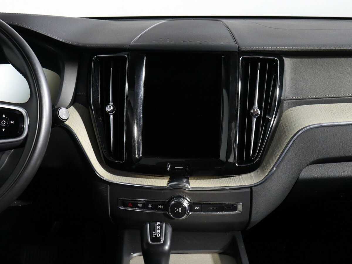 Купить Volvo XC60 с пробегом. Фото: #9