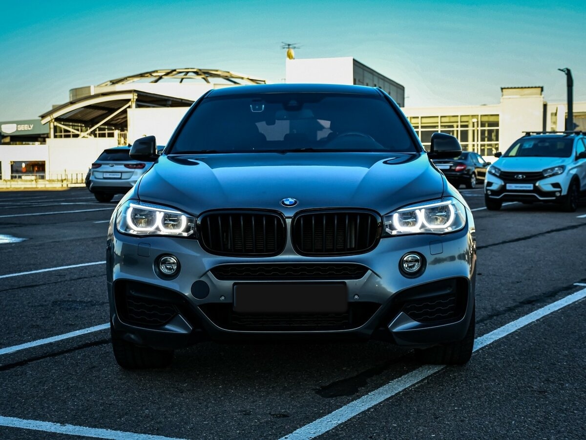 Купить BMW X6 с пробегом. Фото: #1
