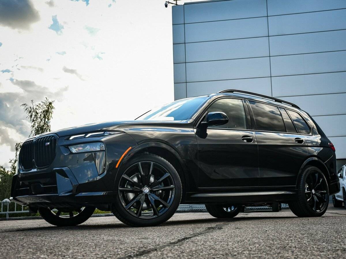 Купить BMW X7 с пробегом. Фото: #33