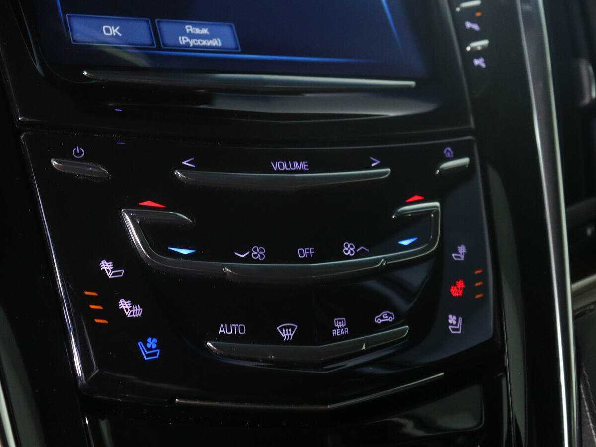 Купить Cadillac Escalade с пробегом. Фото: #21