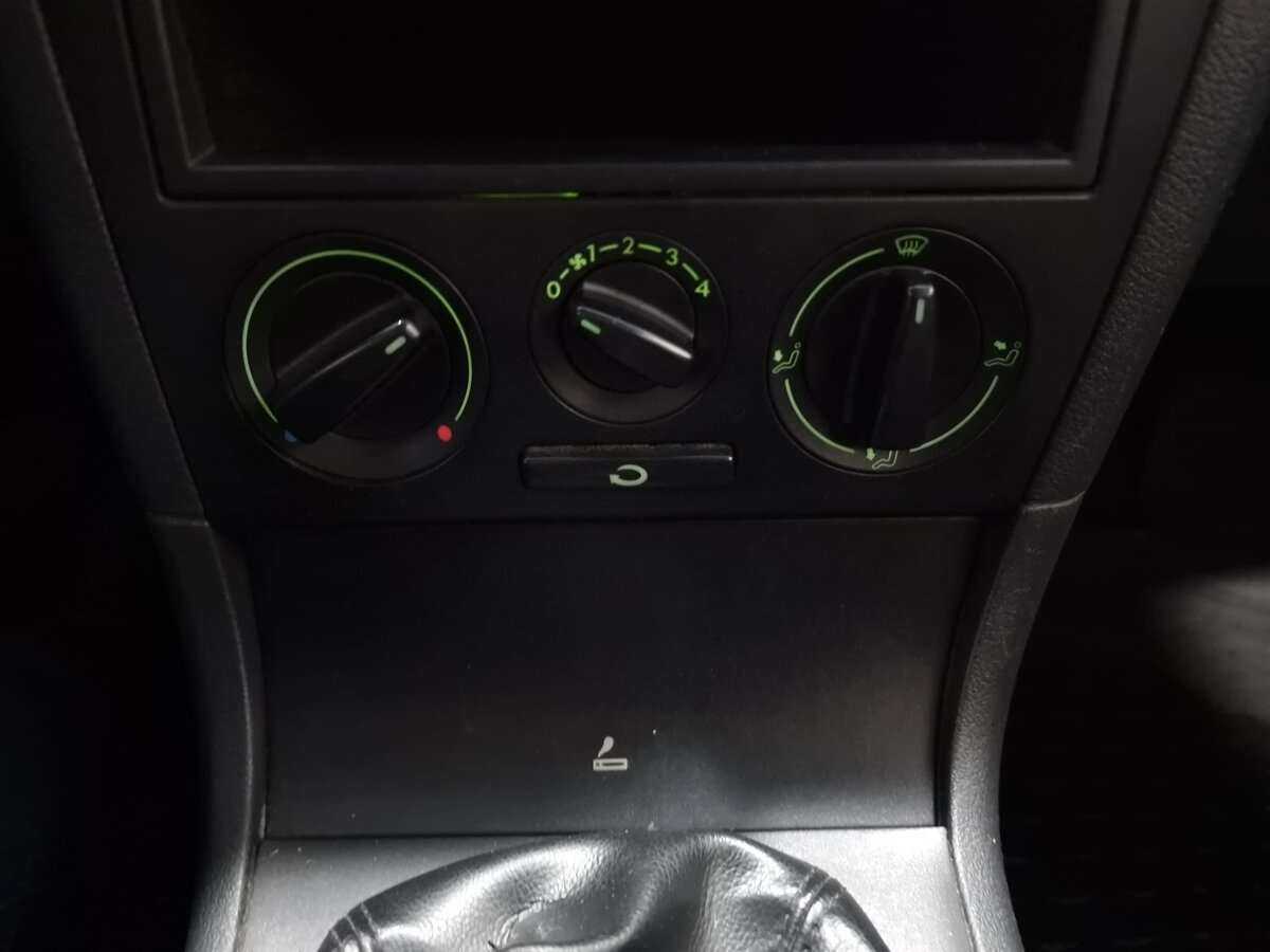 Купить Skoda Octavia с пробегом. Фото: #15