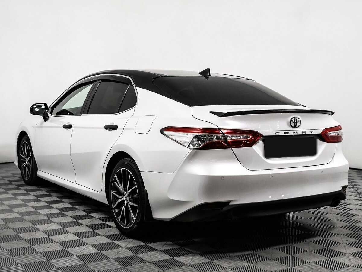 Купить Toyota Camry с пробегом. Фото: #6