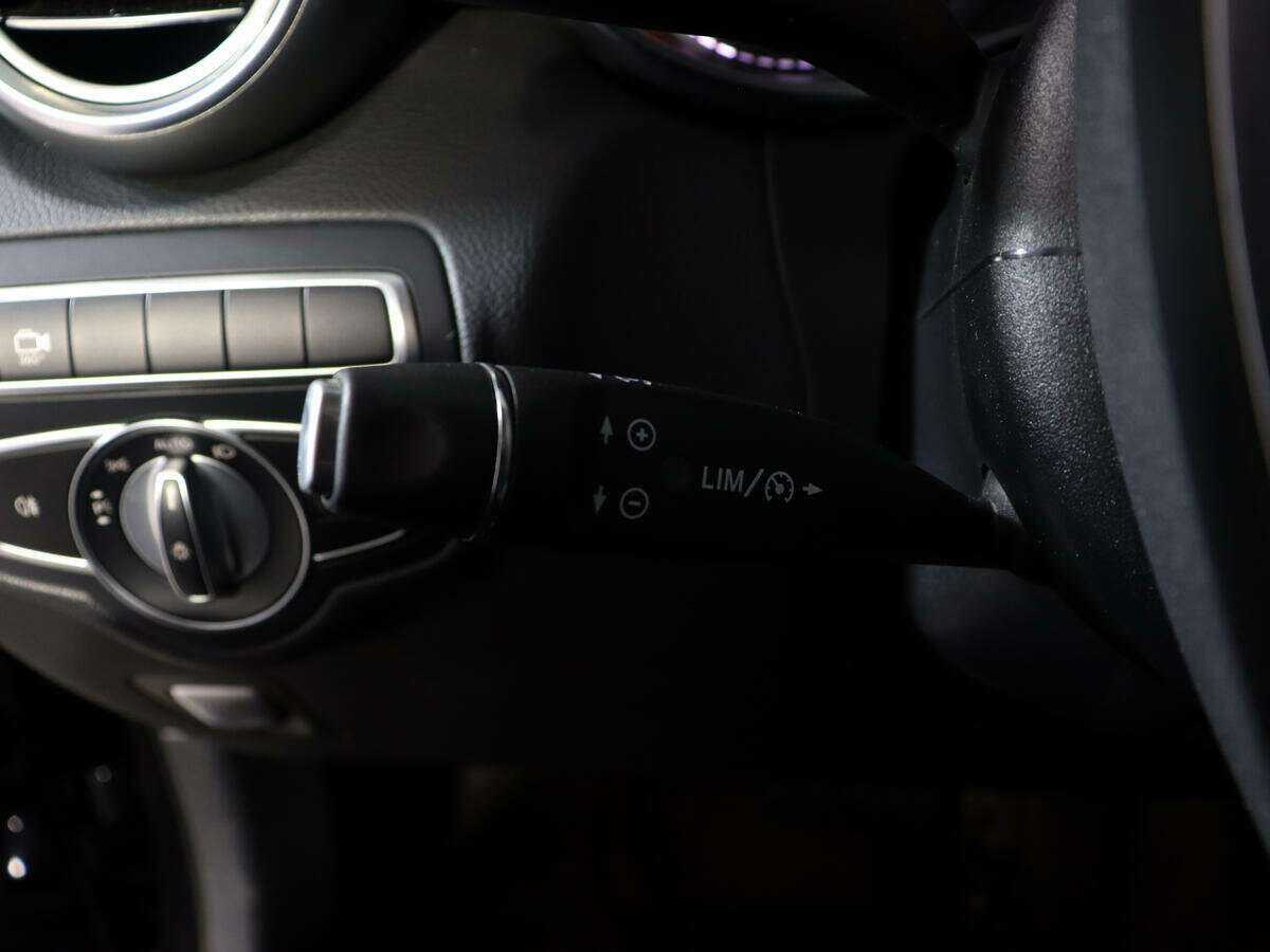 Купить Mercedes-Benz GLC с пробегом. Фото: #21