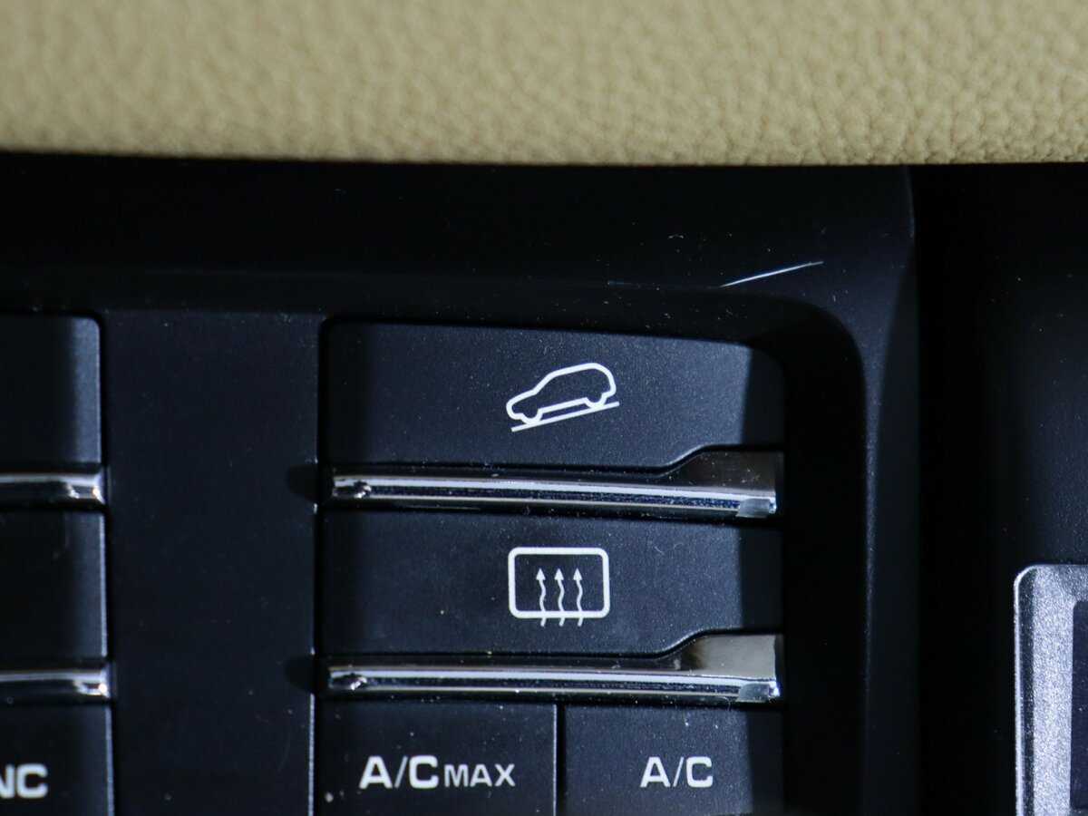Купить Porsche Macan с пробегом. Фото: #24