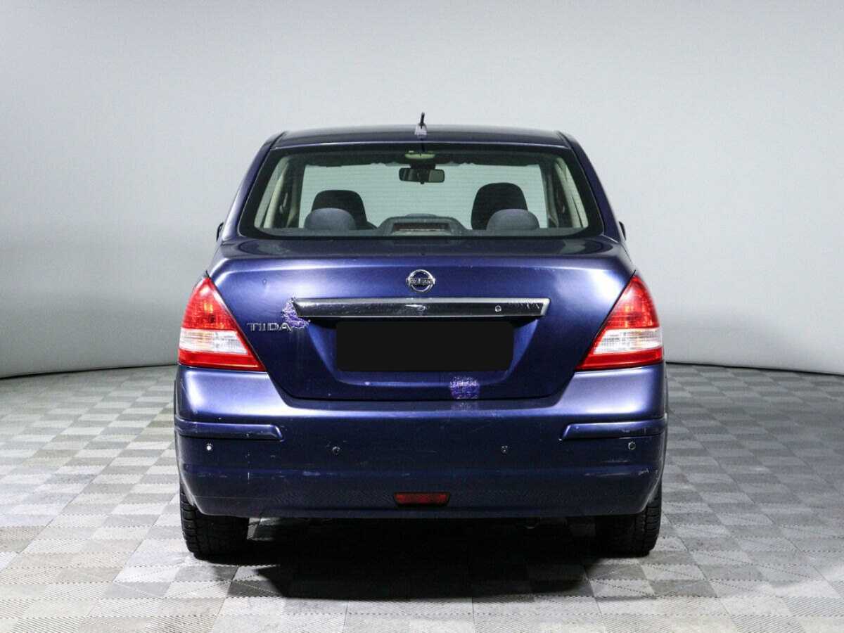 Купить Nissan Tiida с пробегом. Фото: #5