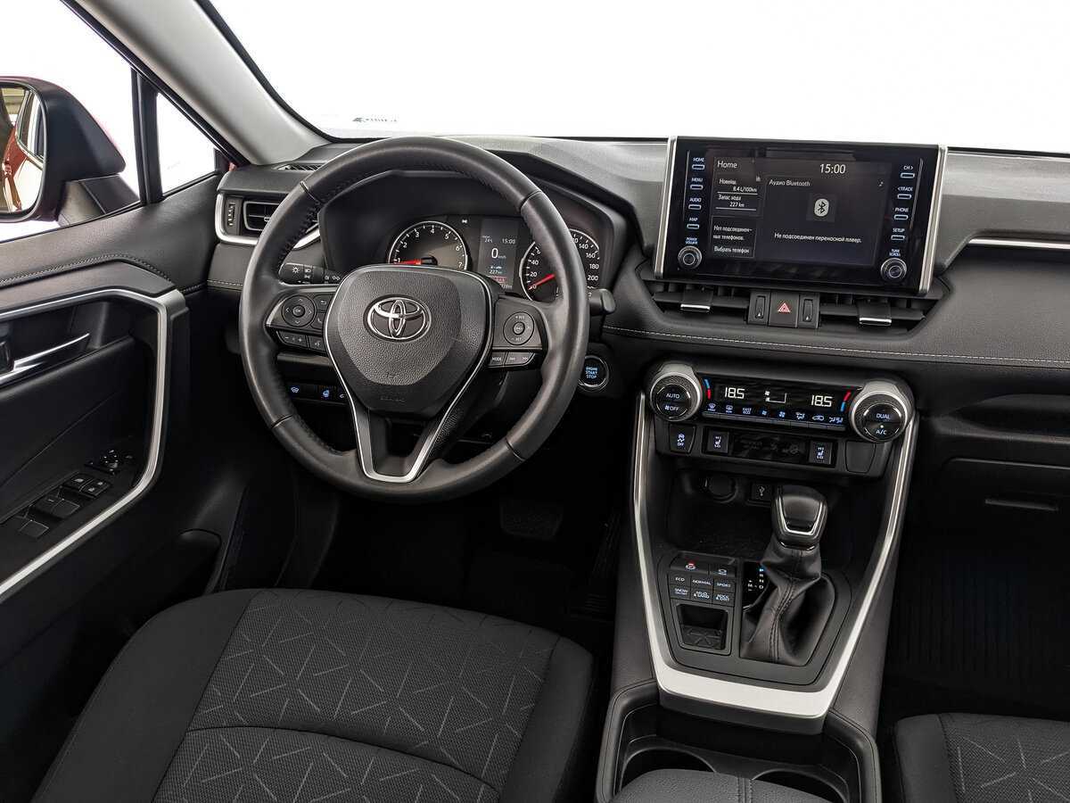 Купить Toyota RAV4 с пробегом. Фото: #16