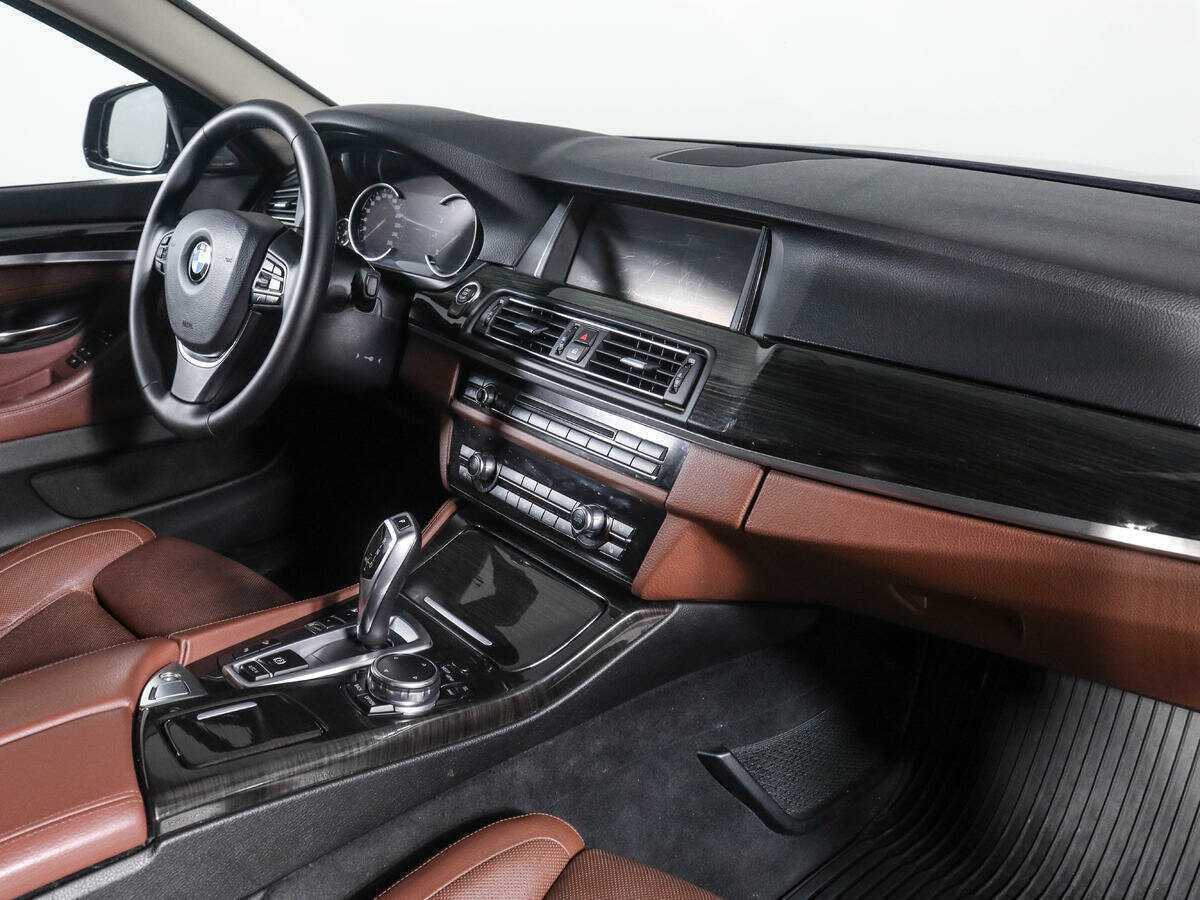 Купить BMW 5 серии с пробегом. Фото: #8