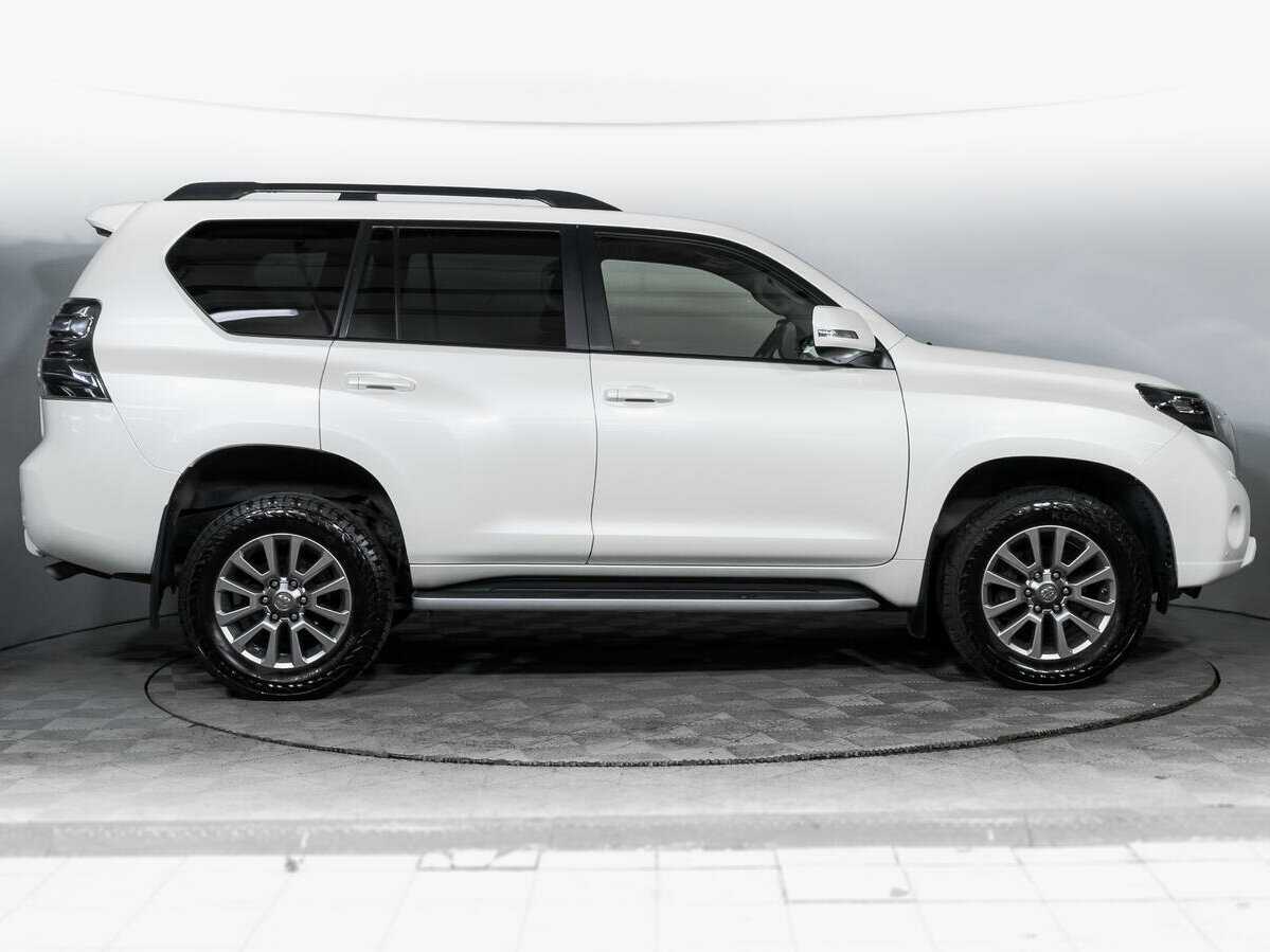 Купить Toyota Land Cruiser Prado с пробегом. Фото: #3