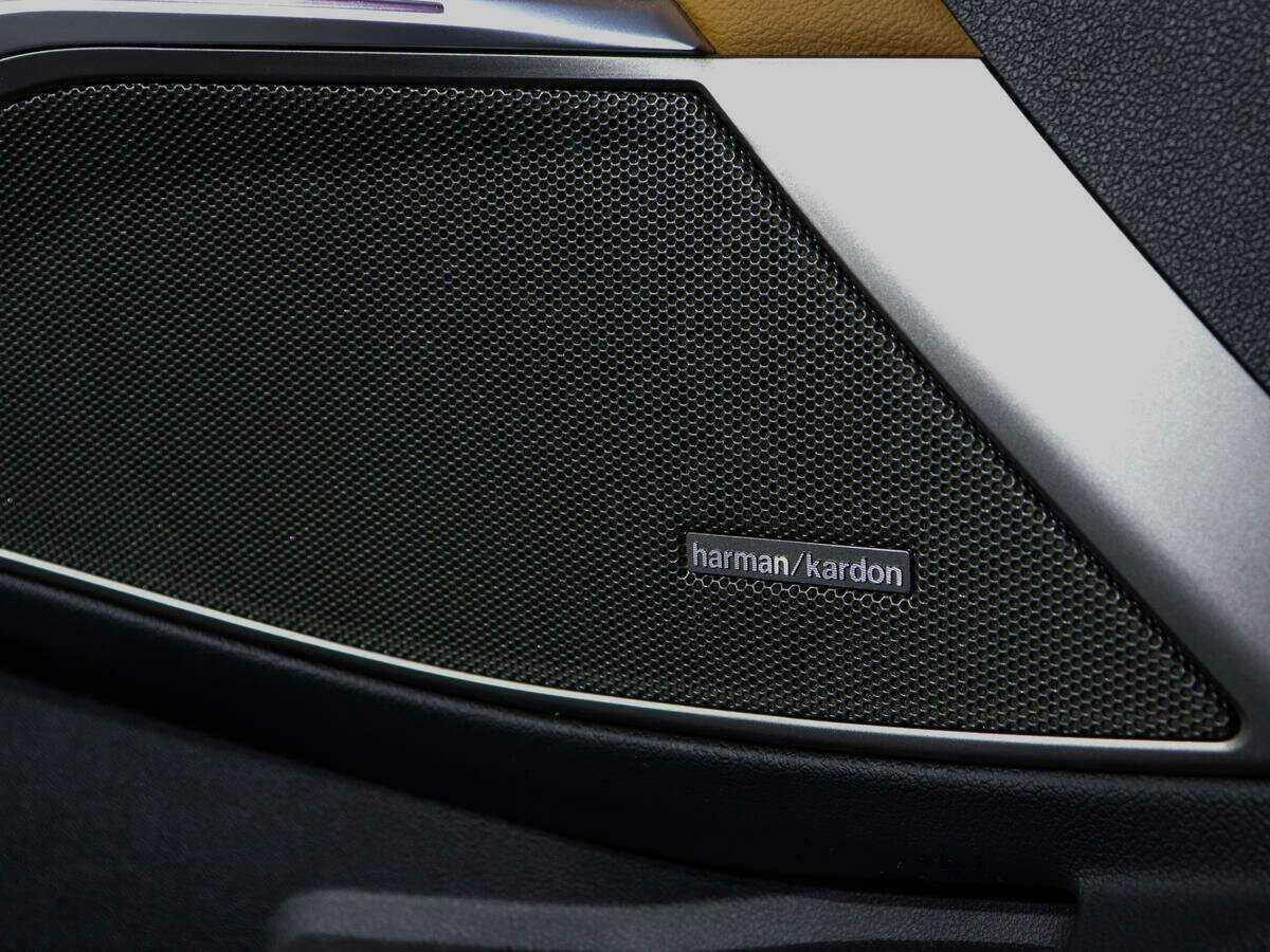 Купить BMW 3 серии с пробегом. Фото: #17