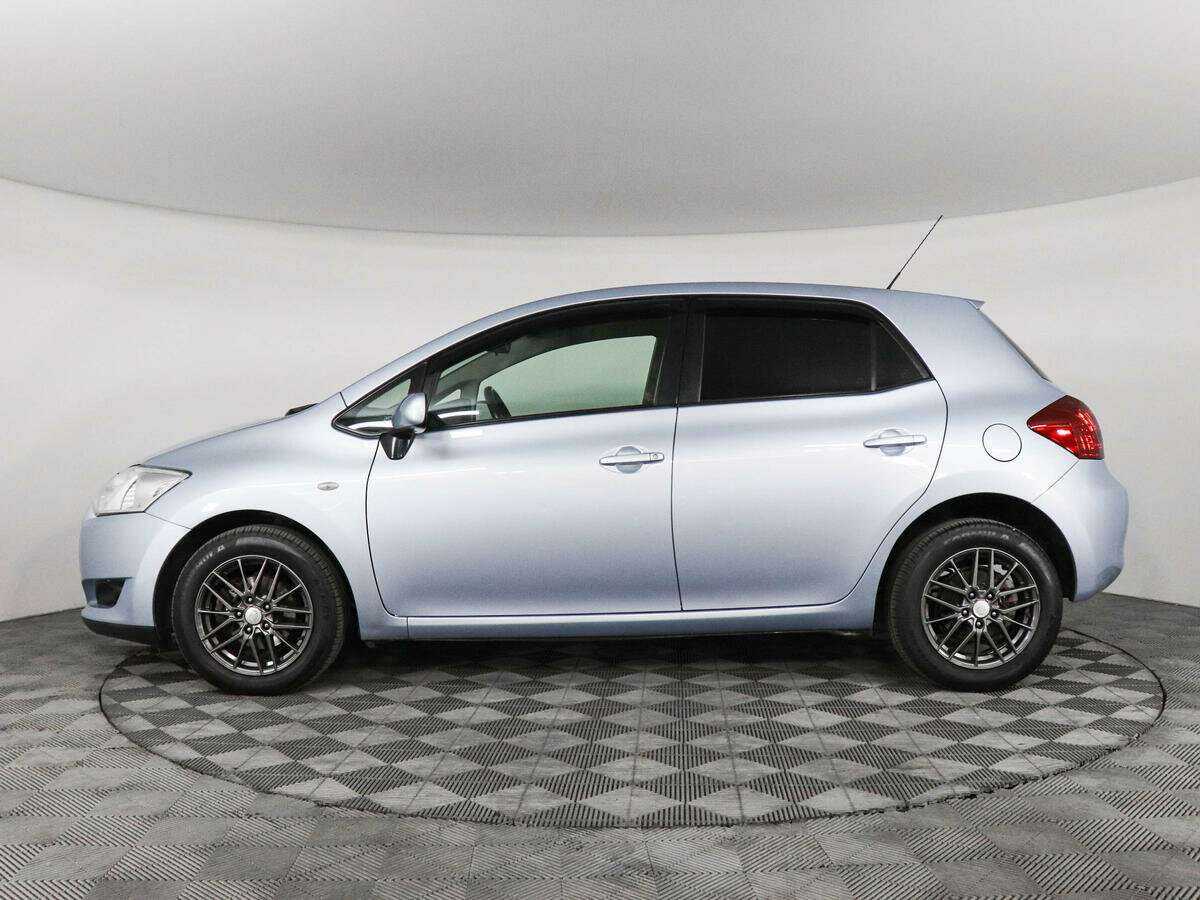 Купить Toyota Auris с пробегом. Фото: #7