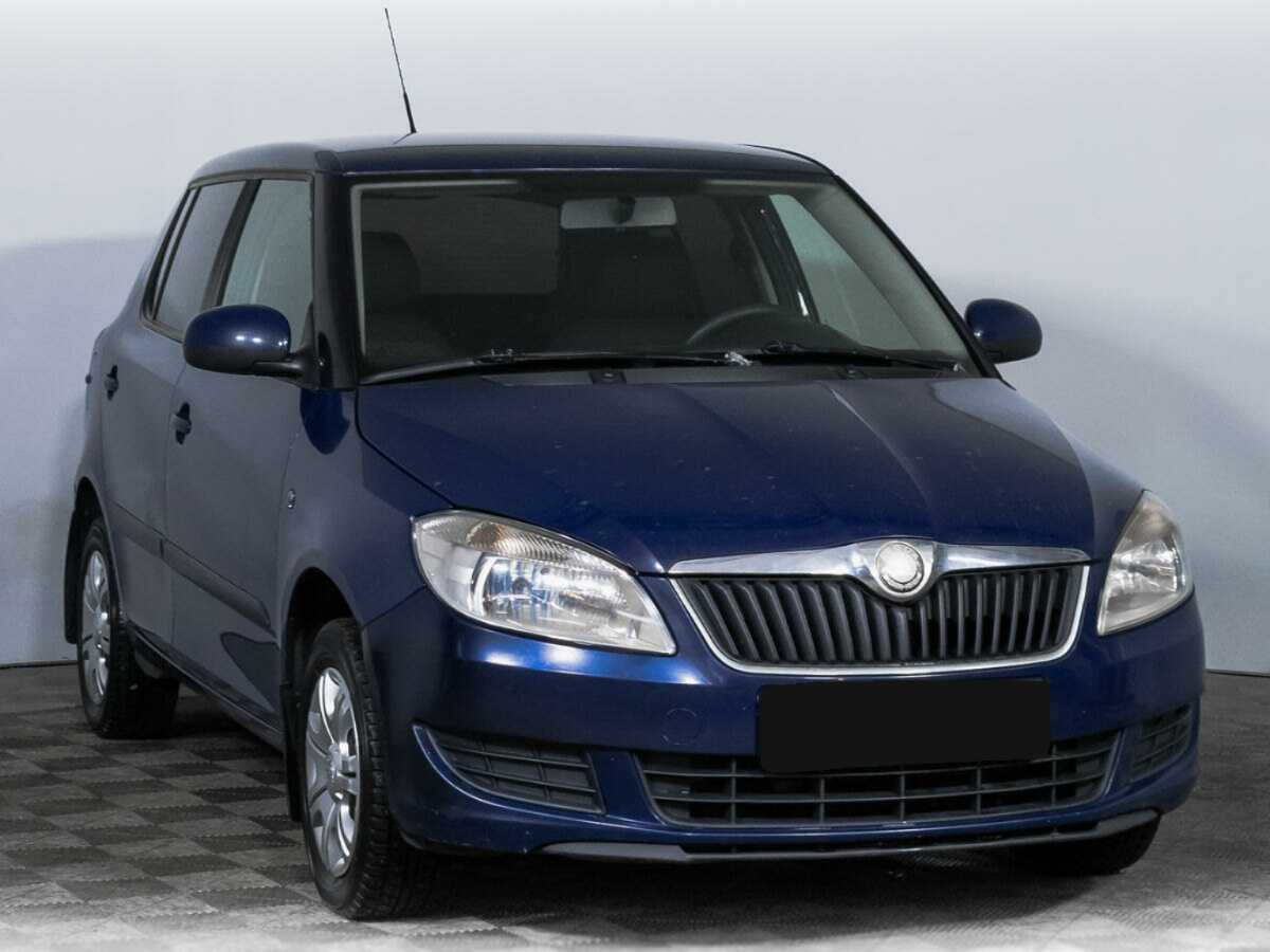 Купить Skoda Fabia с пробегом. Фото: #2
