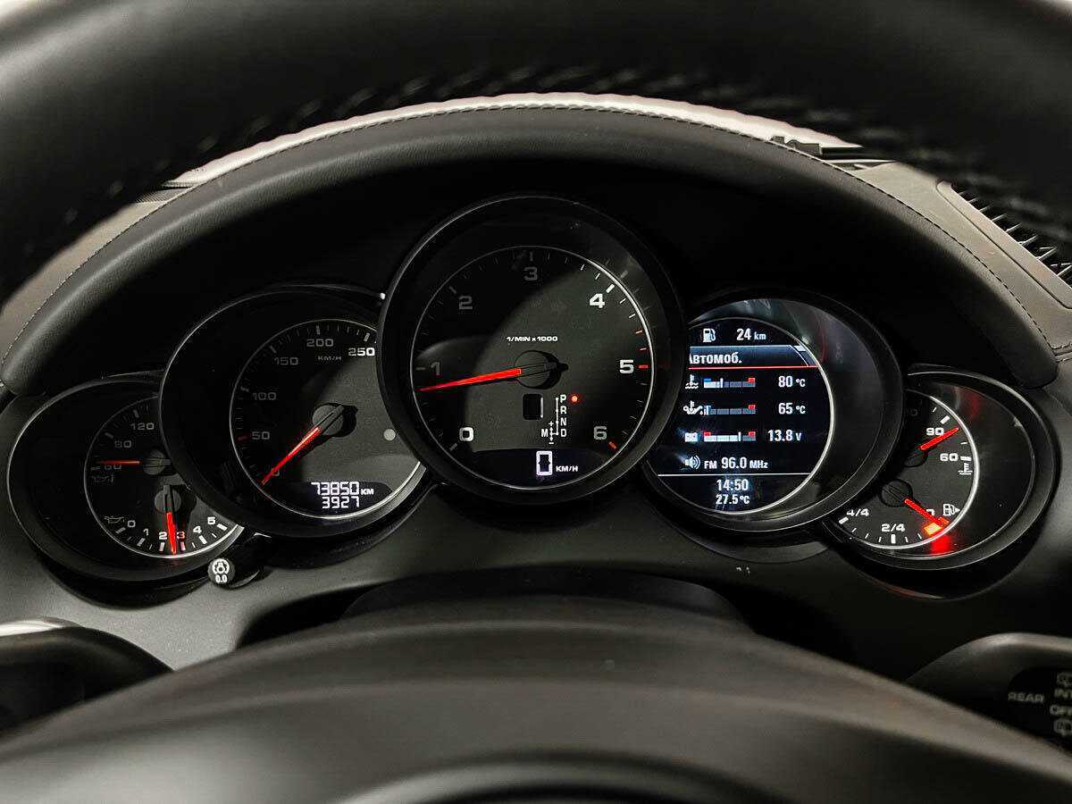 Купить Porsche Cayenne с пробегом. Фото: #10