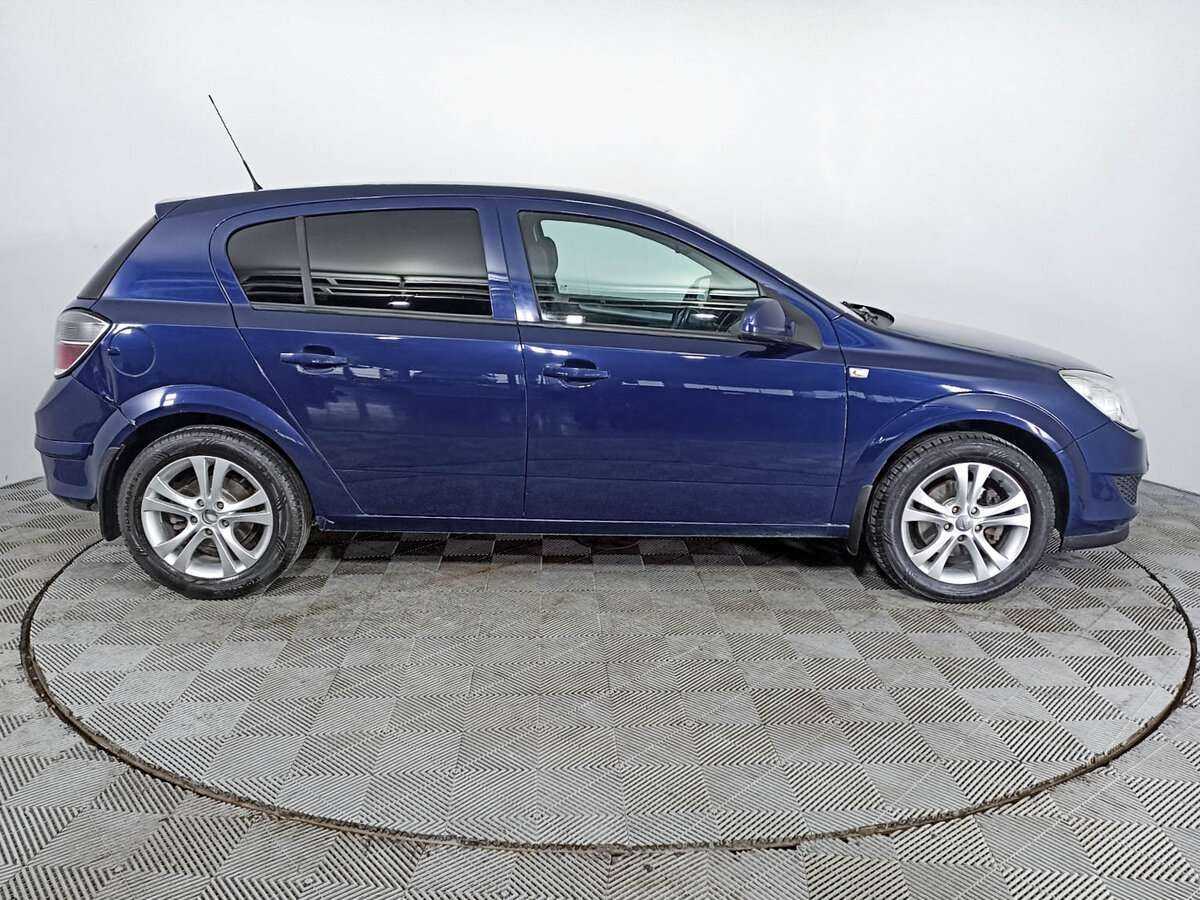 Купить Opel Astra с пробегом. Фото: #3