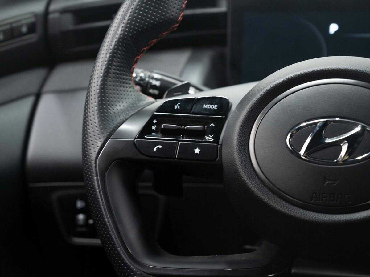 Купить Hyundai Tucson с пробегом. Фото: #18
