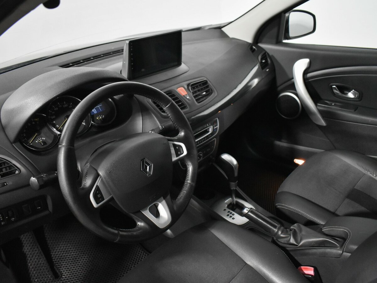 Купить Renault Fluence с пробегом. Фото: #6
