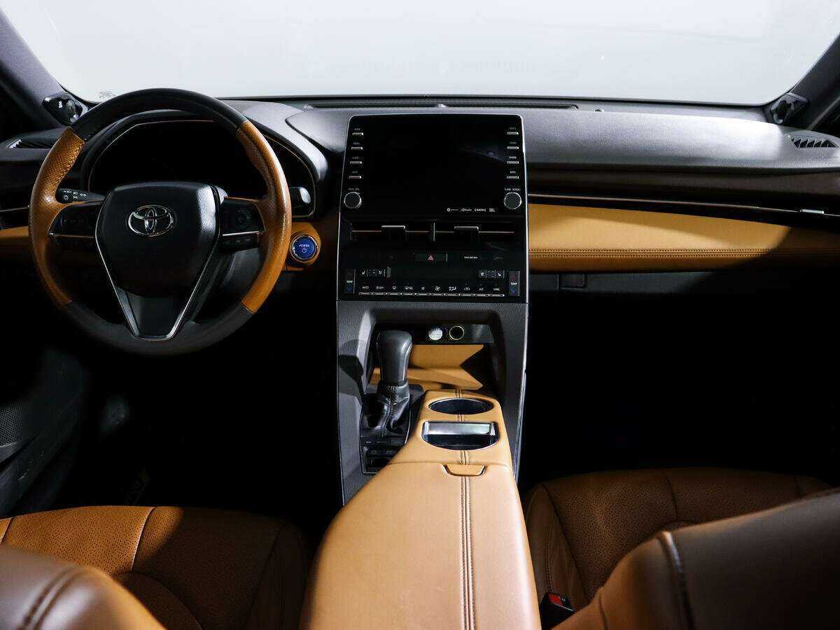 Купить Toyota Avalon с пробегом. Фото: #11