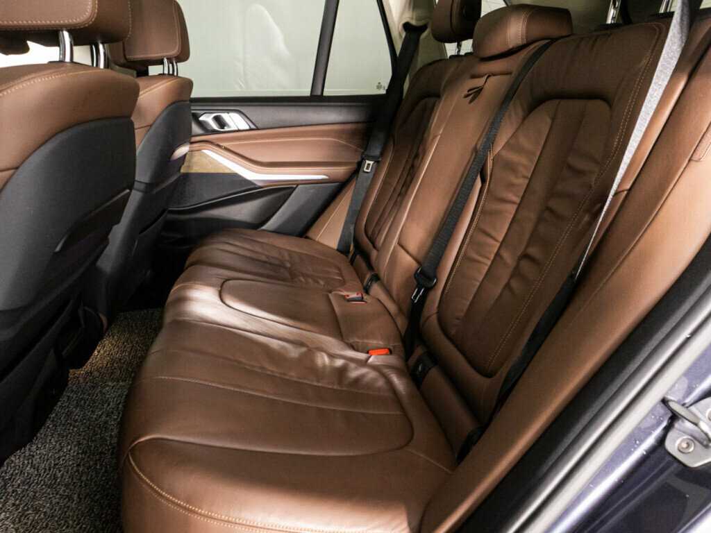 Купить BMW X5 с пробегом. Фото: #7