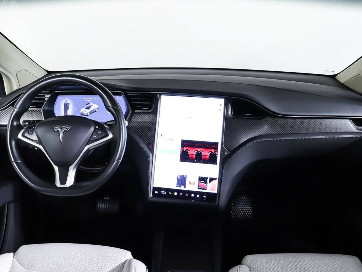 Купить Tesla Model X с пробегом. Фото: #37