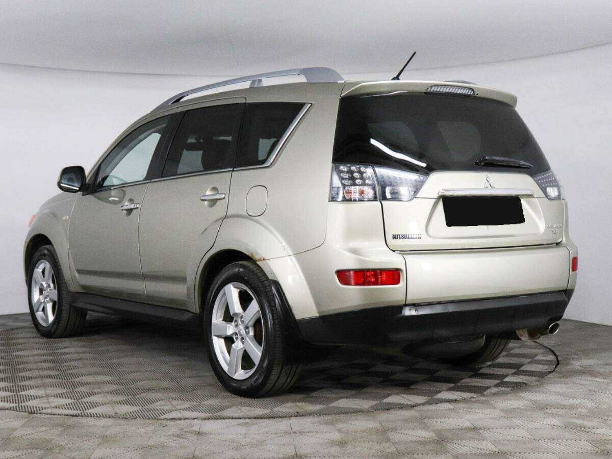Купить Mitsubishi Outlander с пробегом. Фото: #6