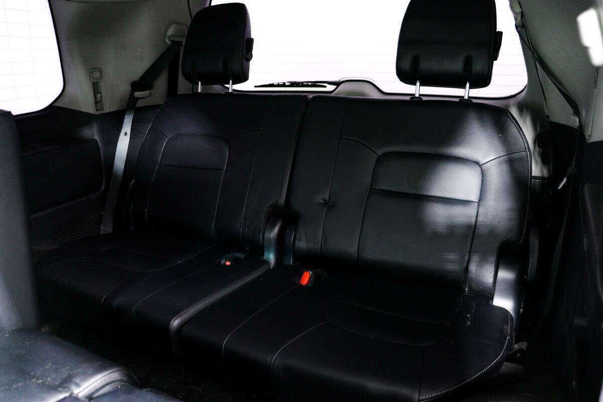Купить Toyota Land Cruiser с пробегом. Фото: #13