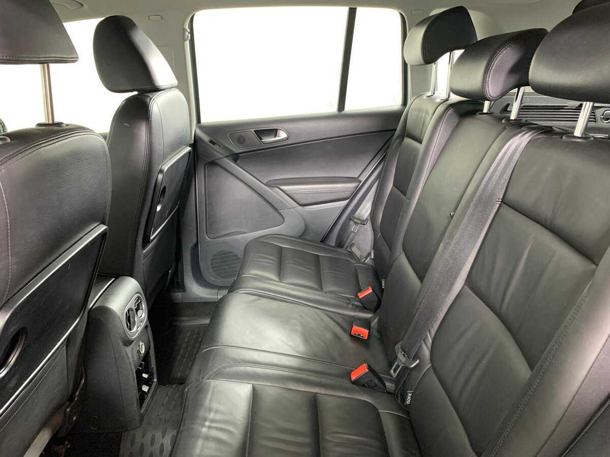 Купить Volkswagen Tiguan с пробегом. Фото: #18