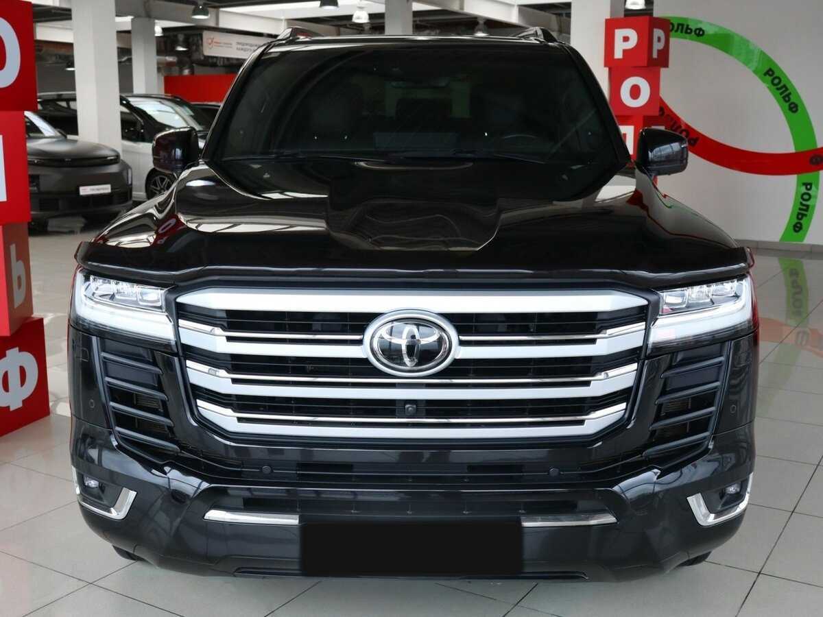 Купить Toyota Land Cruiser с пробегом. Фото: #1