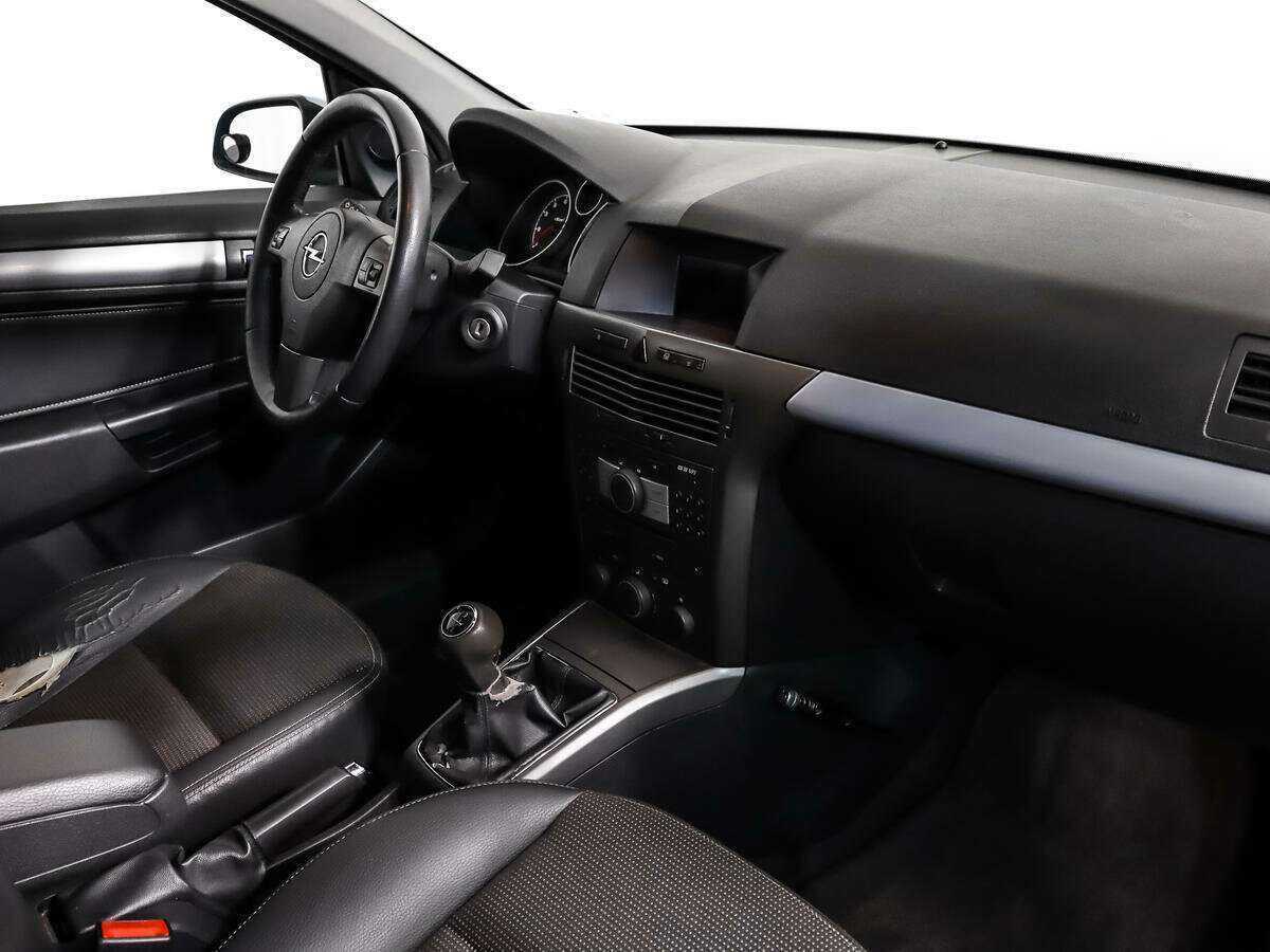 Купить Opel Astra с пробегом. Фото: #10