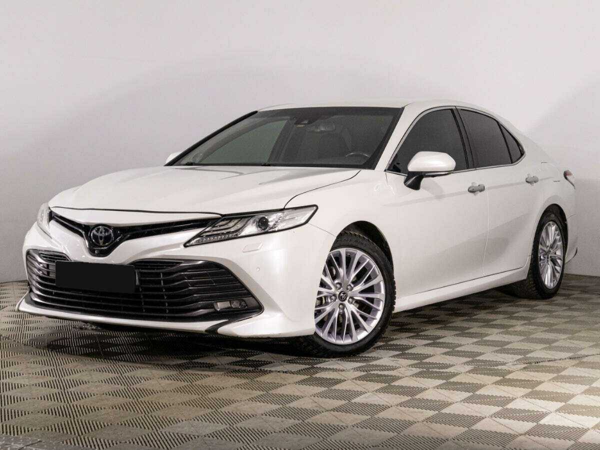 Купить Toyota Camry с пробегом. Посмотреть фото